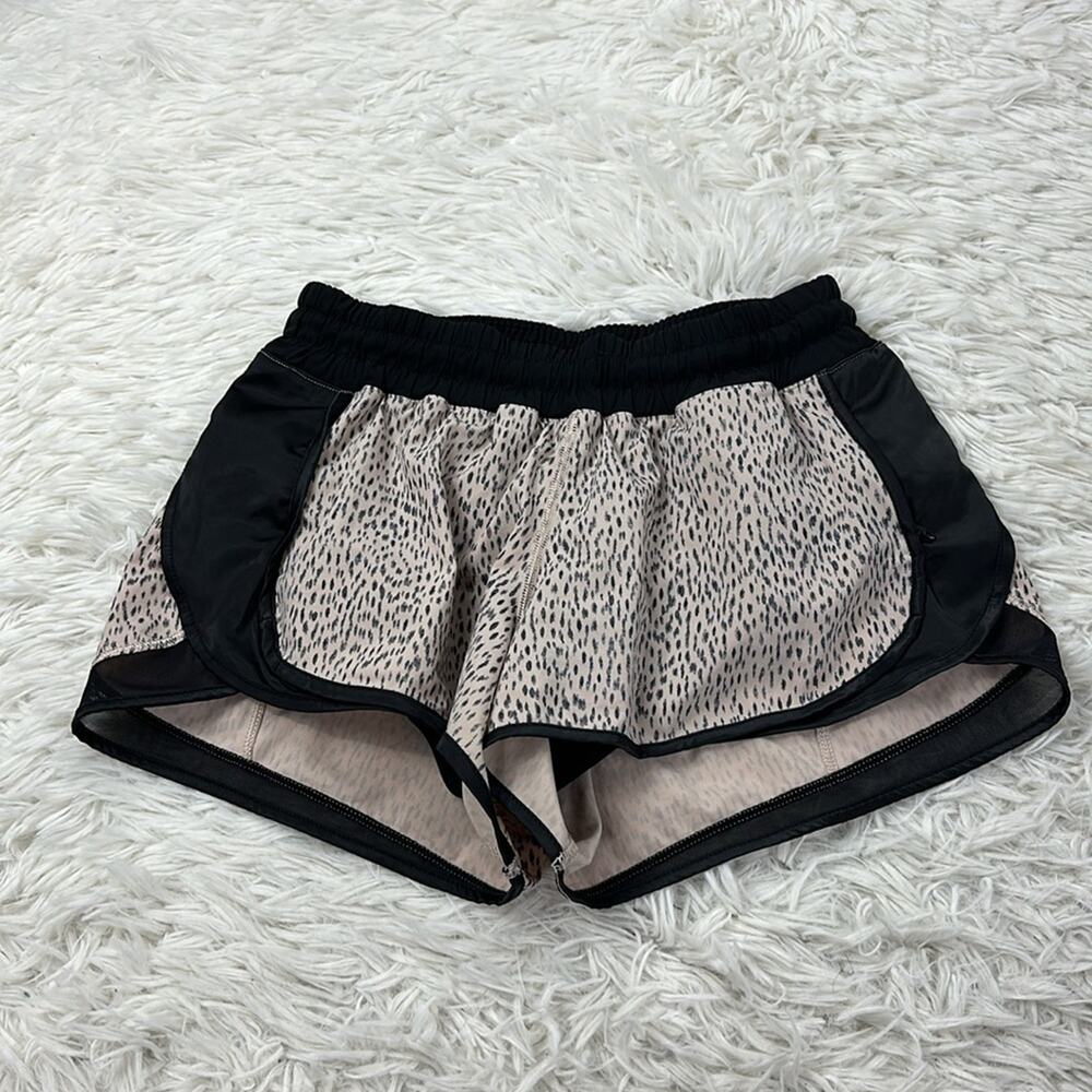 Lululemon Super Squad Short Dottie Dash Grain Black / Black / Grain